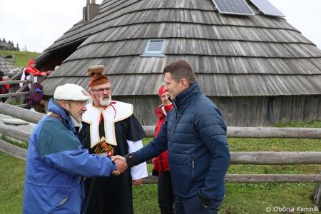 Praznovanje ob vstopu v 95. sezono bajtarstva (2)